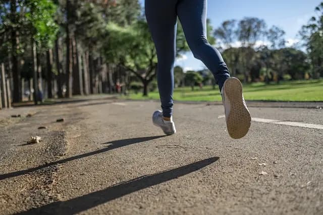 10 Essential Steps to Create a Balanced Walking Routine